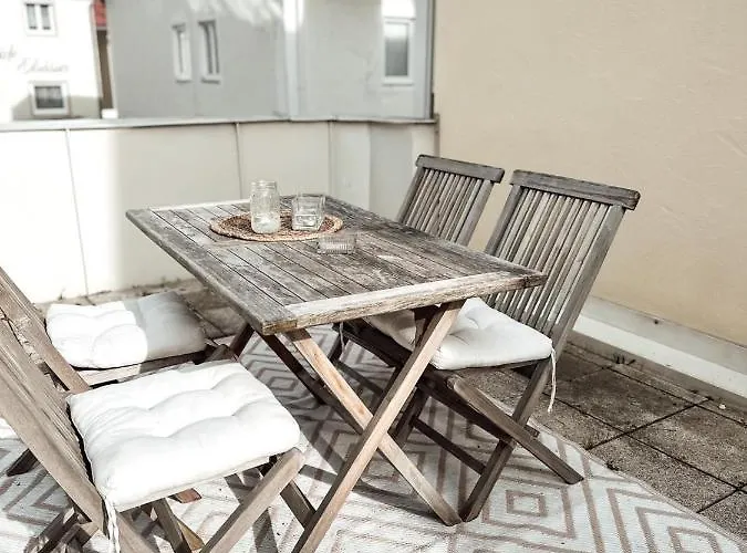 Zentrale Wohnung + Dachterrasse